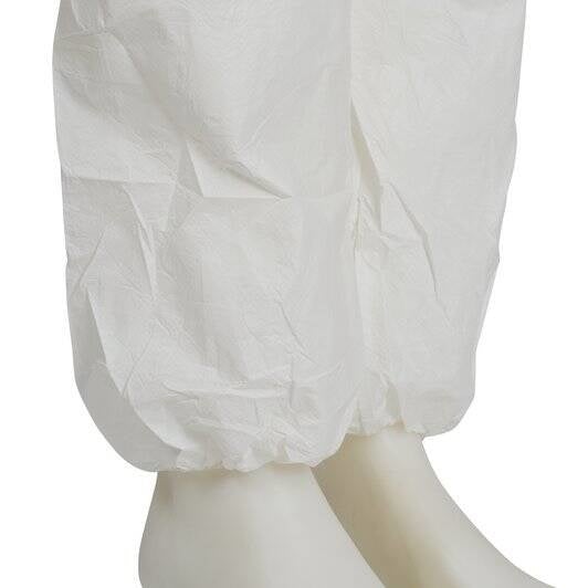 De broekspijpen van de 3M Beschermende Overall